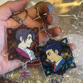 Брелок Феникс Райт и Майлз Эджворт Ace Attorney Судебный поворот набор 2 шт Phoenix Wright Miles Edgeworth